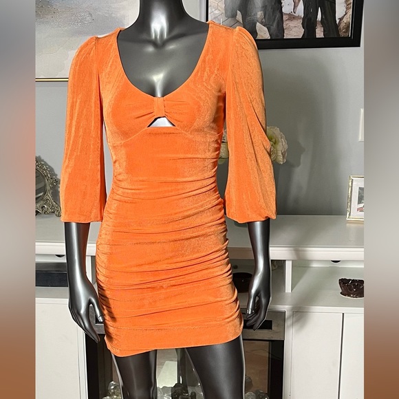Hello Molly Tale of Love Mini Dress Romantic Long Sleeves Orange 4 NWT - Picture 2 of 7